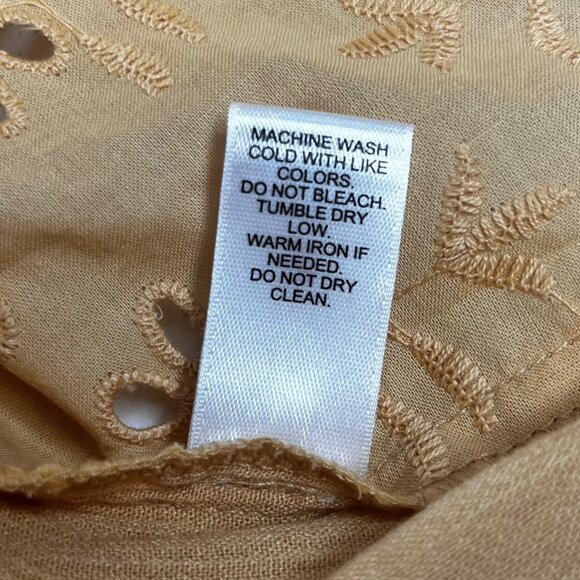 Versona Embroidered Button Front Top Womens Medium Yellow - Picture 7 of 7